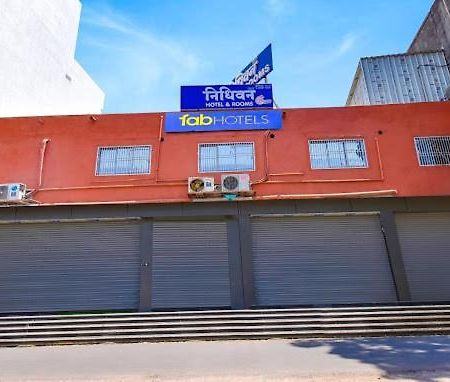 Fabhotel Nidhivan, Udhna Junction Surat Eksteriør bilde