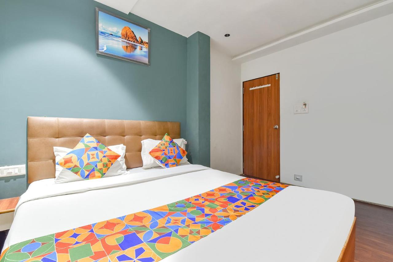 Fabhotel Nidhivan, Udhna Junction Surat Eksteriør bilde